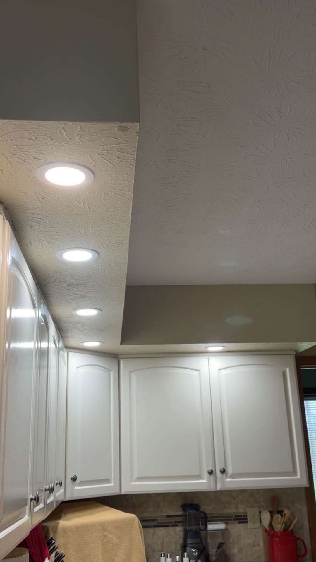 Kitchen recessed LED retrofit